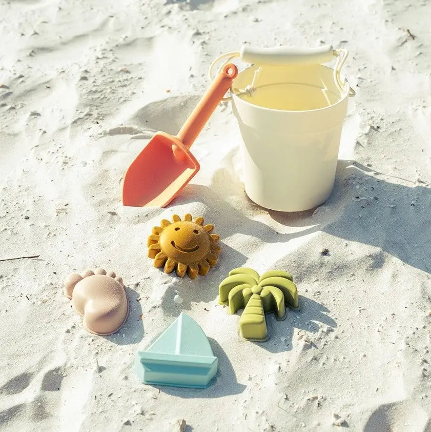 The Tiny Details Beach Bucket Silicone Toy Set
