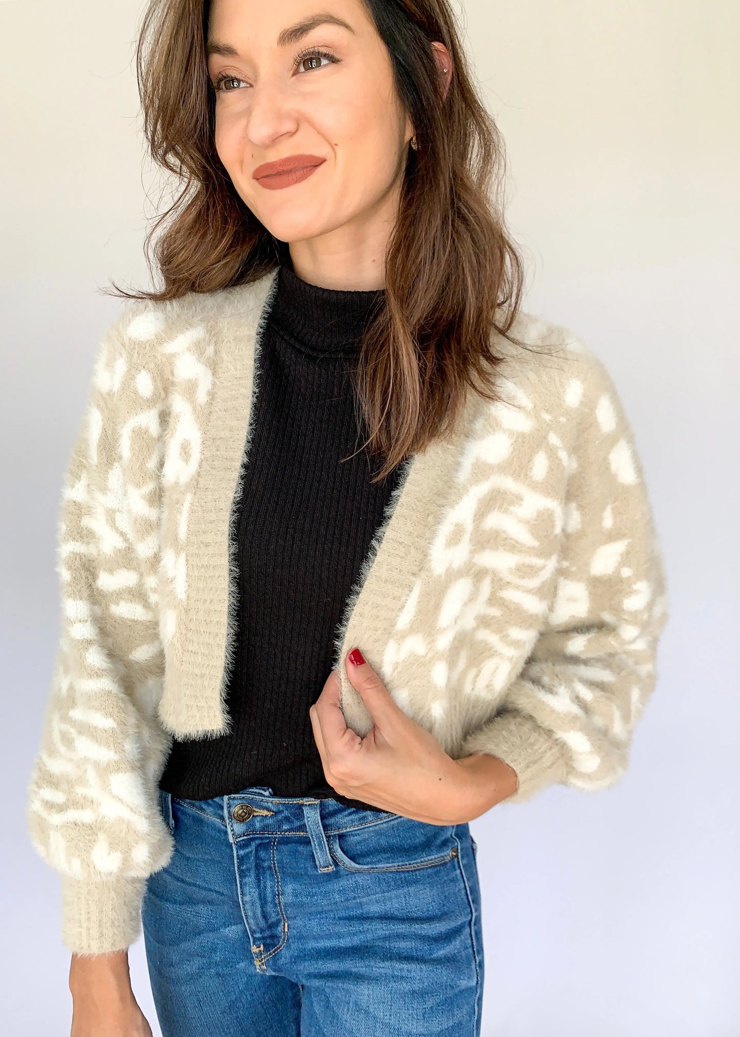 The Tiny Details Neutral Animal Graphic Fuzzy Cardigan