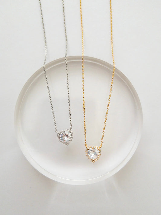 The Tiny Details Solid Gem Dainty Heart Necklace